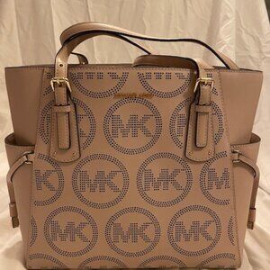 Michael Kors Voyager East West Leather Tote - Blush